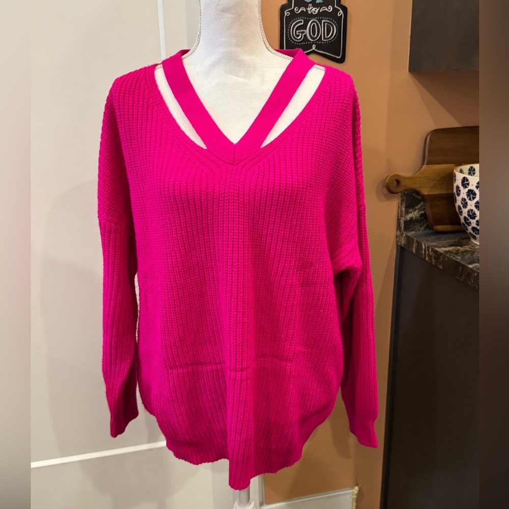 Hot Pink 💖 V Neck Sweater